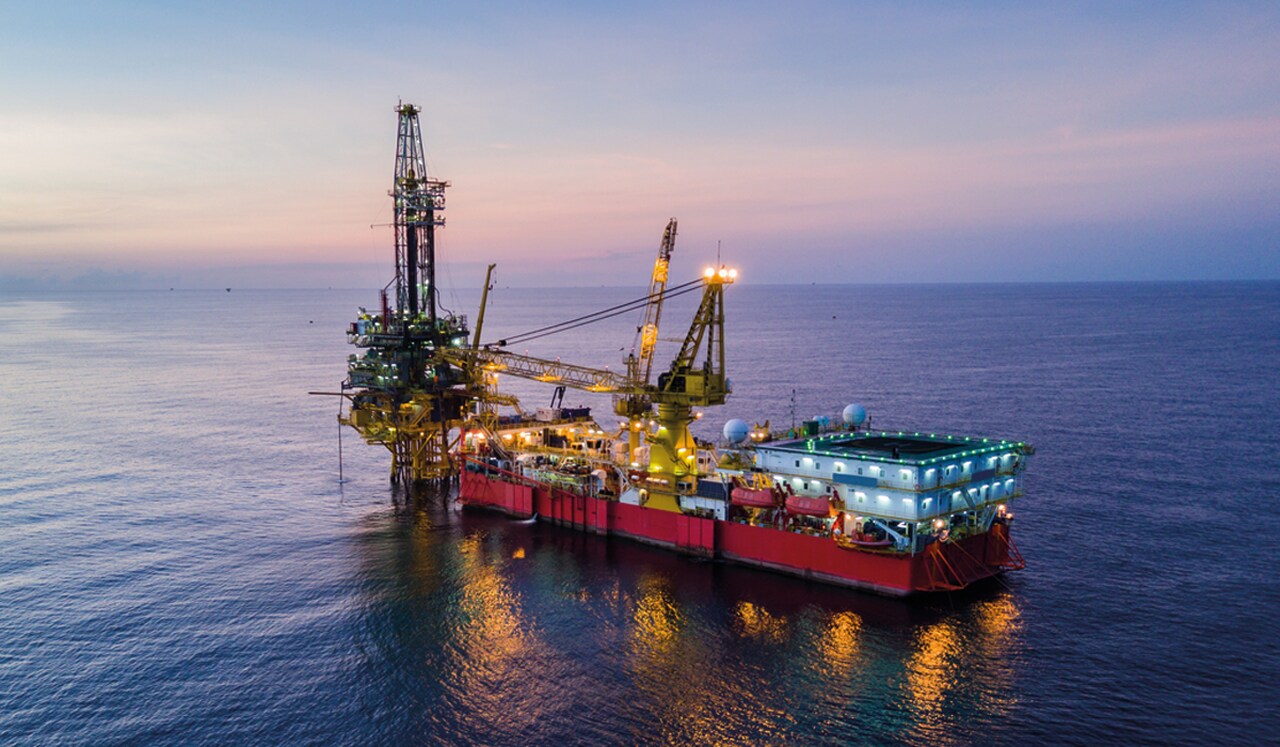 Oil gas.jpg